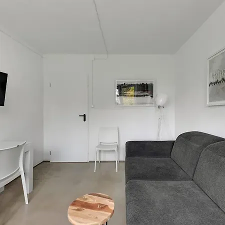 White Motlava By Grand Apartment